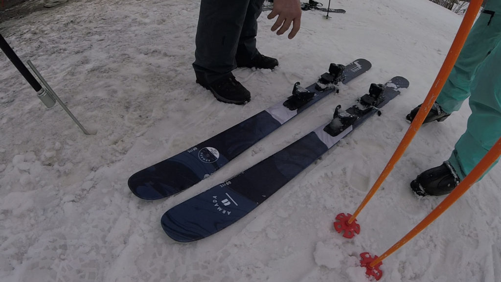 2019 ARMADA TRACER 98 SKIS