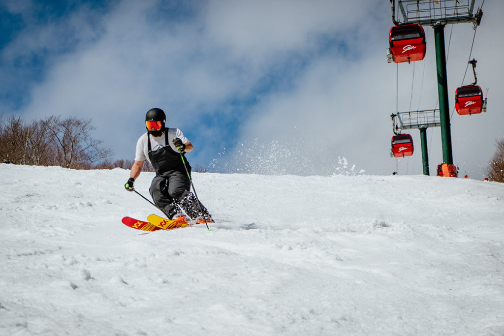 22 Volkl Revolt 121 22 Ski Test