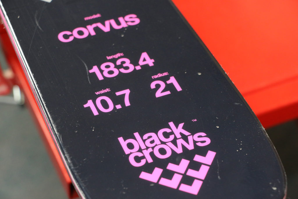 2022 BLACK CROWS CORVUS