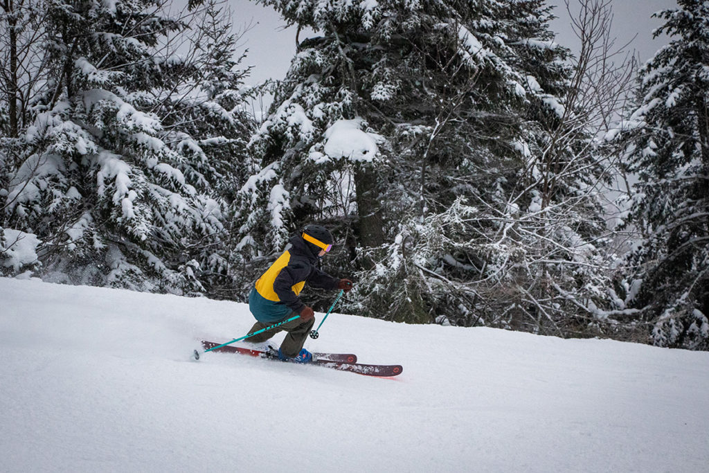 スキー BLIZZARD RUSTLER9 172 スキー BLIZZARD RUSTLER9 172 Blizzard Rustler 9 Skis 2024