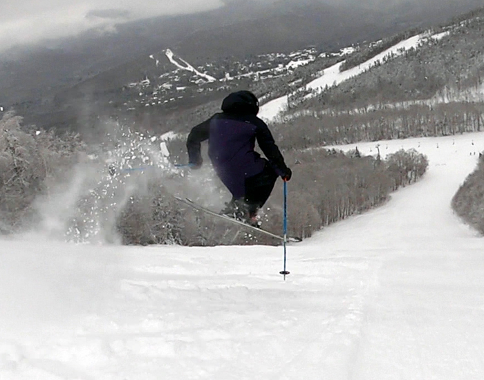 2021 Black Crows Justis Ski Review: Half Width Action Image 2