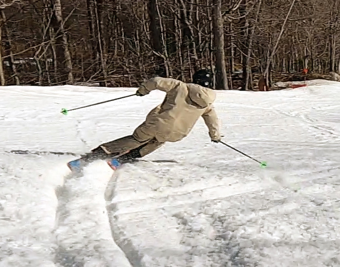 2022 Liberty Origin 101 Ski Review: Half Width Action Image 1