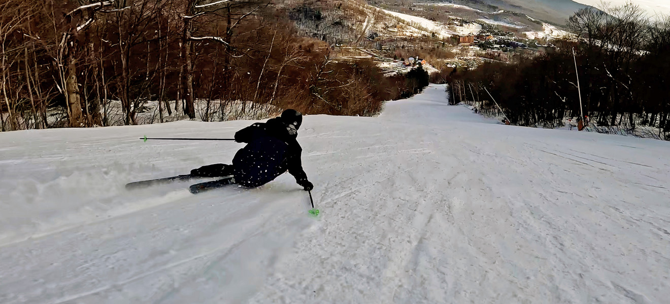 2023 Nordica Enforcer 94 Unlimited Ski Review: Full Width Action Image 2