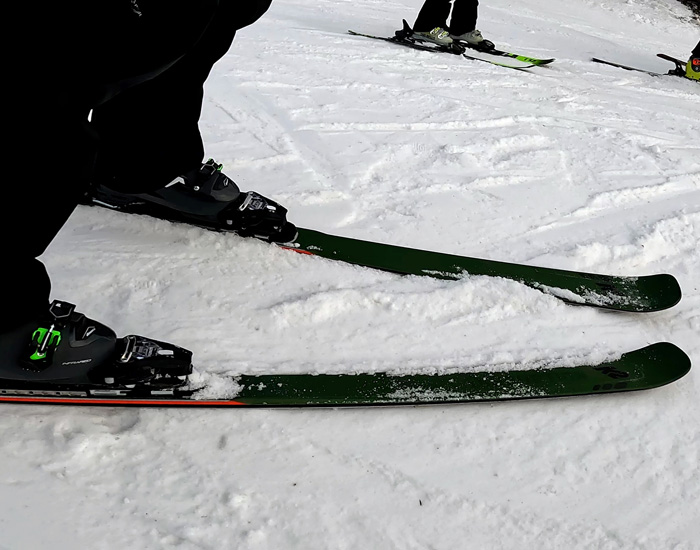 2023 K2 Disruption Ti2 Skis: Half Width Action Image 2